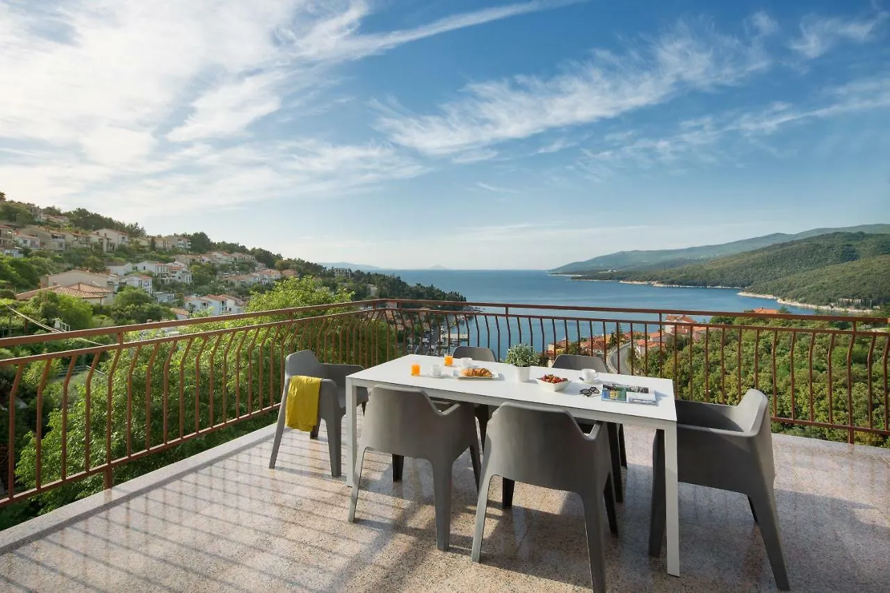Apartments Zulijani House Helis B1 & B6 Rabac